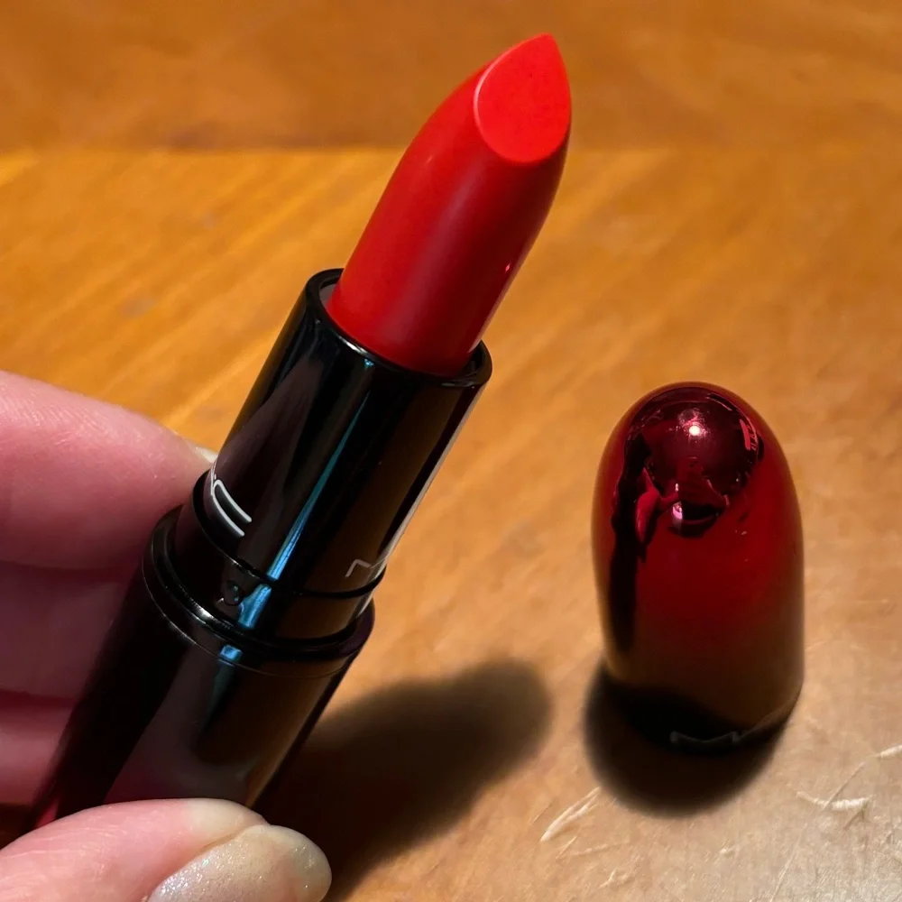MAC Cosmetics brand new